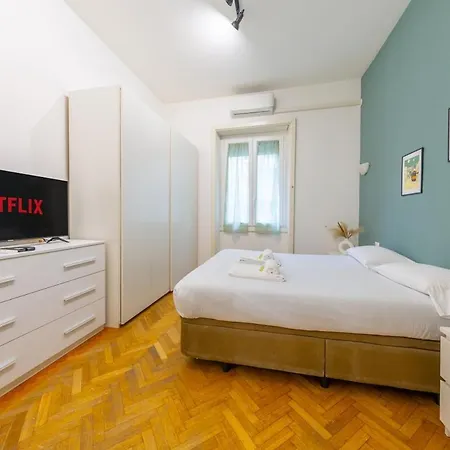 Apartment Moscova Garibaldi Elegante Bilocale, Wifi E Comfort